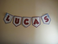 Varal Decorado - Preço por Letra - Tam 20x30 cm